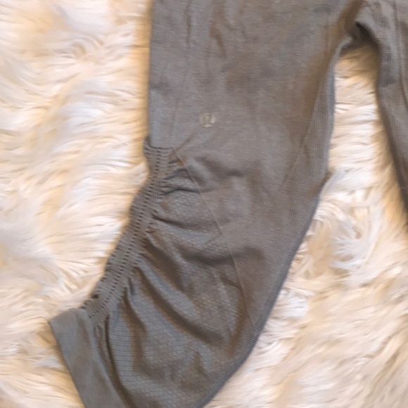 Lululemon Gray Capri Pants - Picture 3 of 3